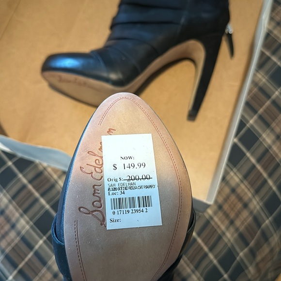 Booties - Picture 2 of 3